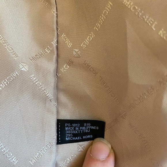 MK Michael Kors Jet Set Initial Monogram Handbag Bag Purse Travel Tote - Picture 11 of 14